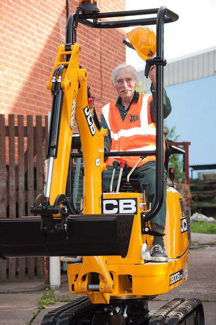 mini excavator training course